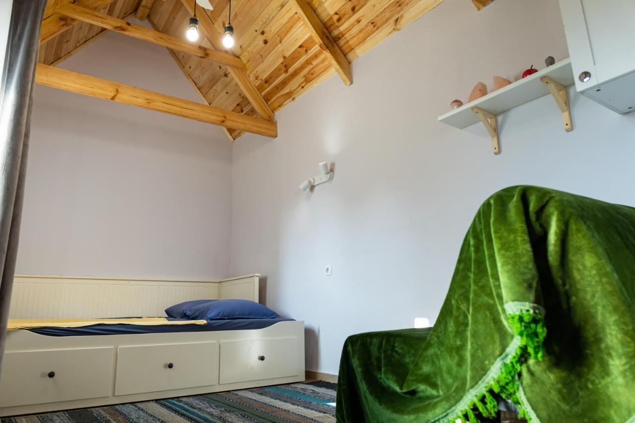 Nomad Sud Studios In Town Center Кахул Екстериор снимка