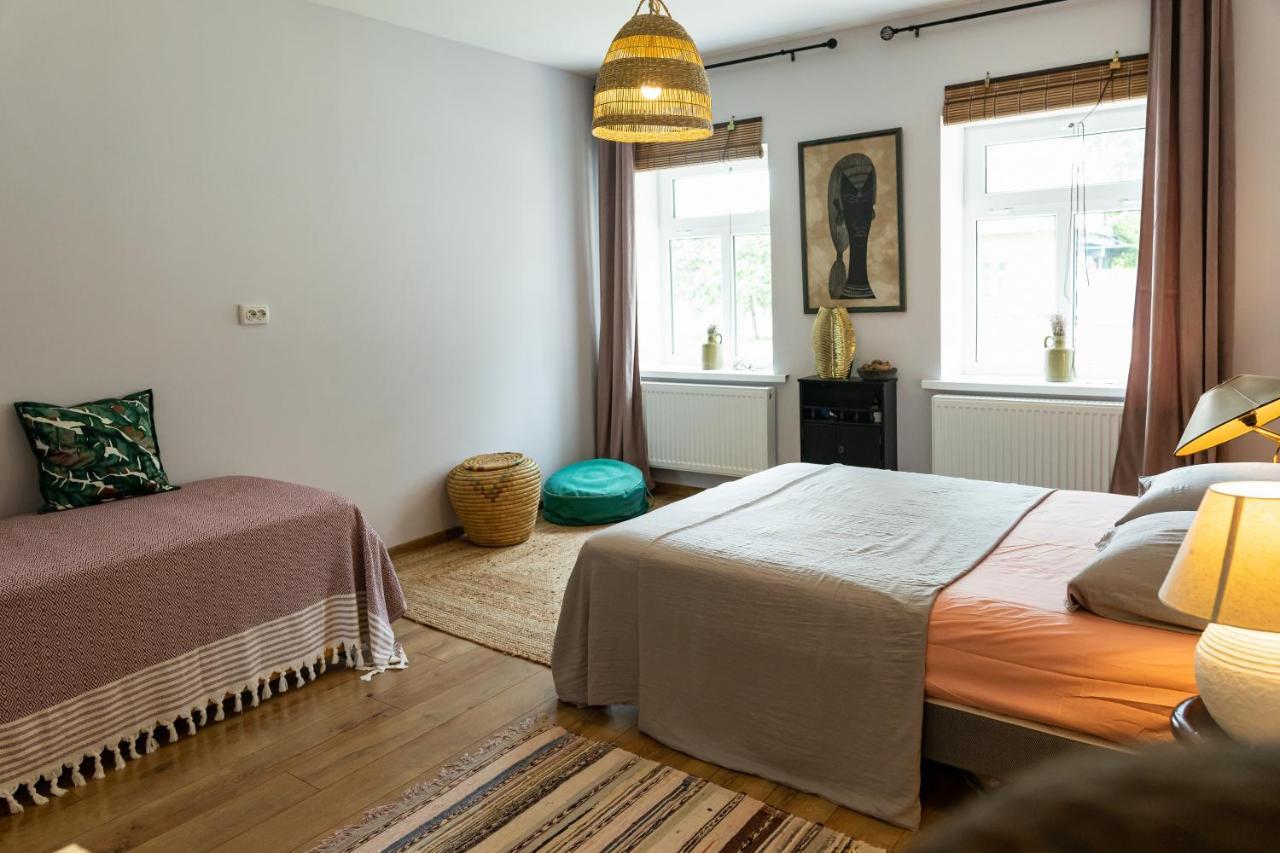 Nomad Sud Studios In Town Center Кахул Екстериор снимка