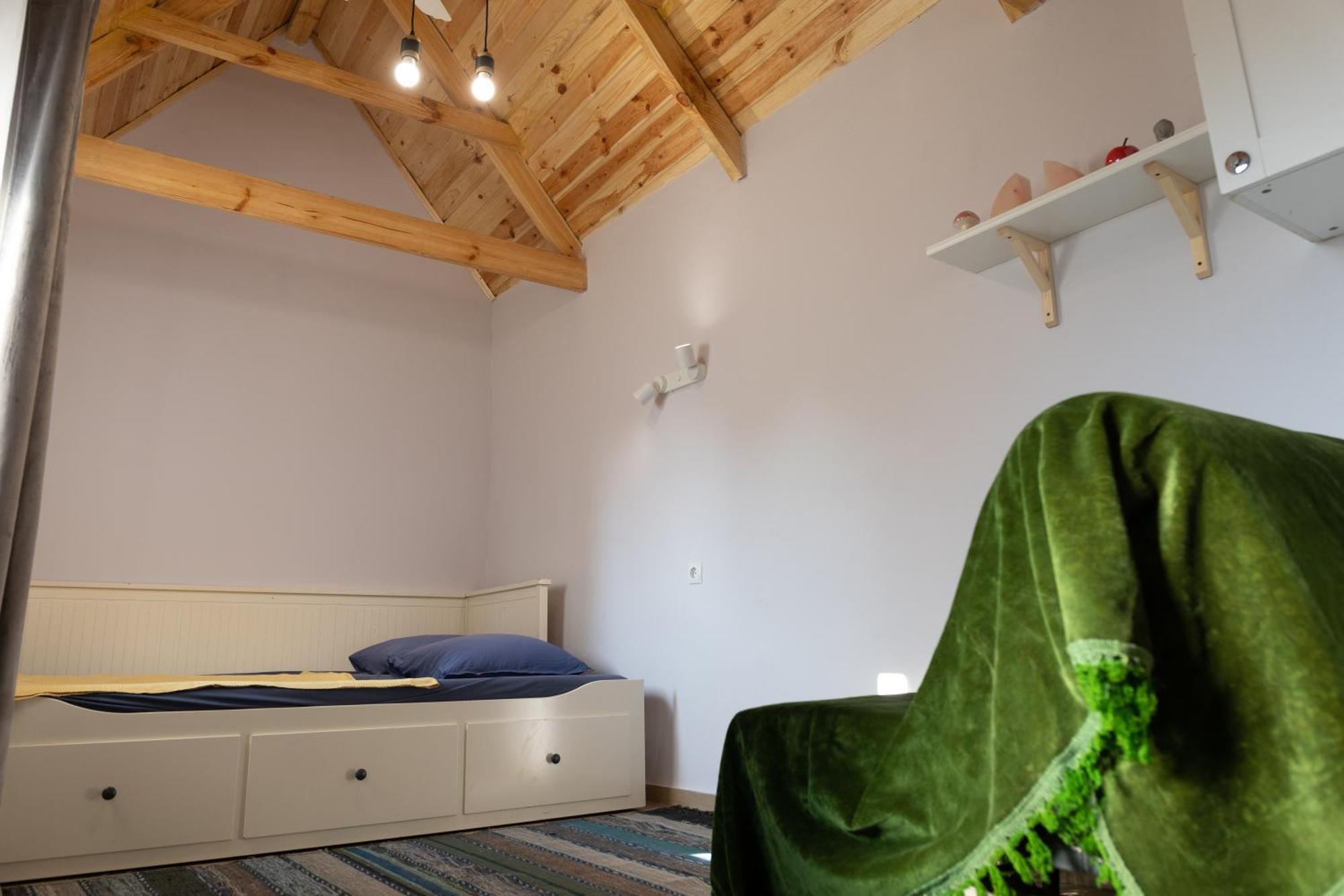 Nomad Sud Studios In Town Center Кахул Екстериор снимка