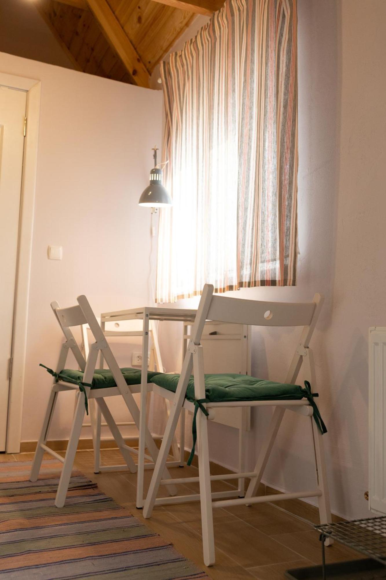 Nomad Sud Studios In Town Center Кахул Екстериор снимка